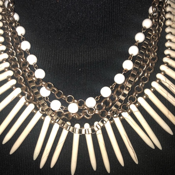 Multi chain  tribal statement necklace - Picture 2 of 3